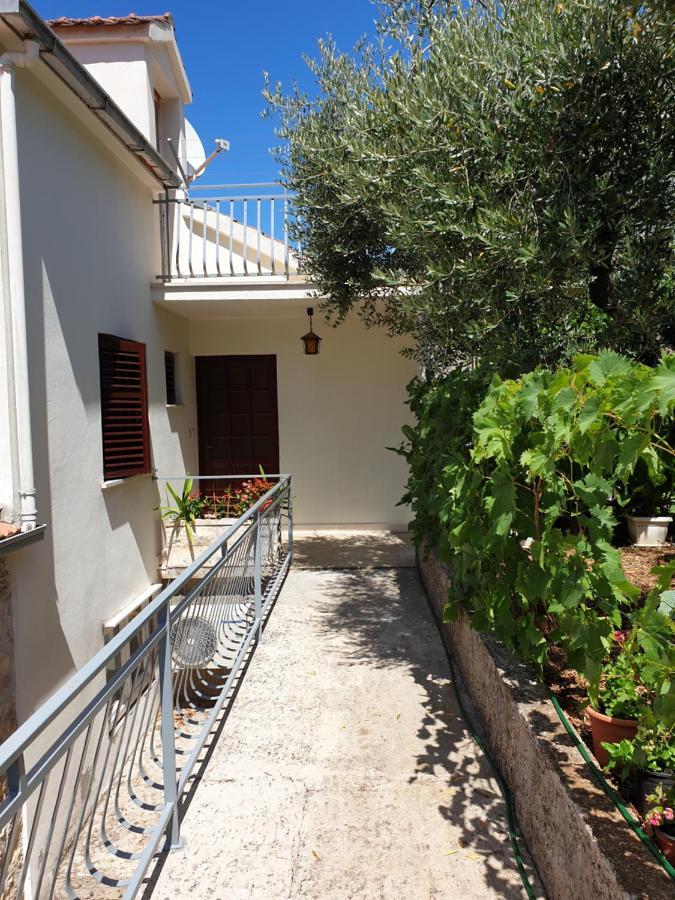 Apartments Blue Sky Korčula Екстериор снимка